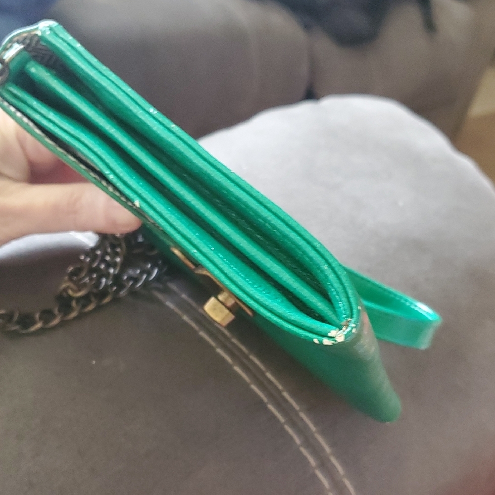 Steve Madden Green Crossbody Bag with Chain Strap - Picture 6 of 13